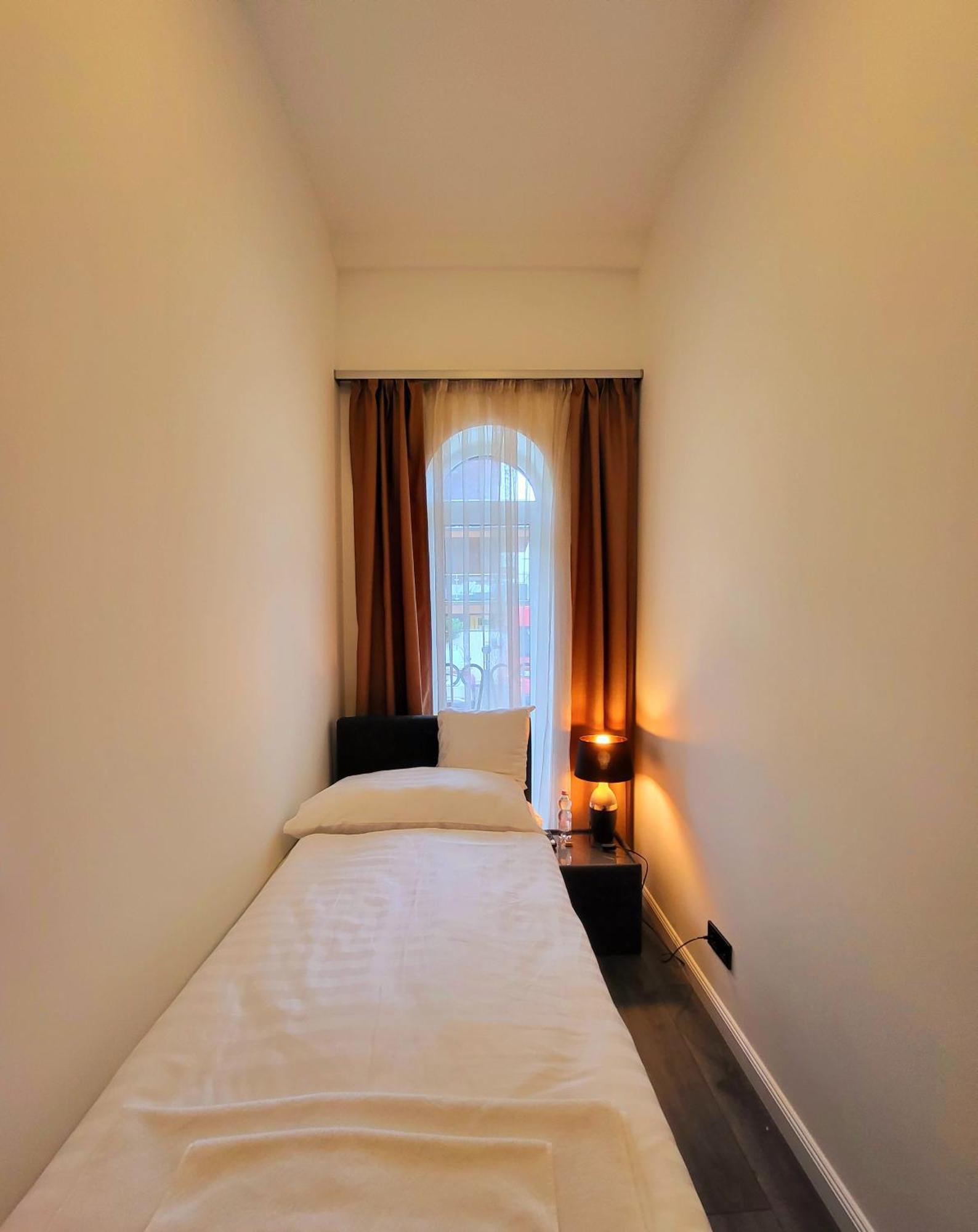 Villa Bauhaus Wellness Apart-Hotel Siófok Cameră foto